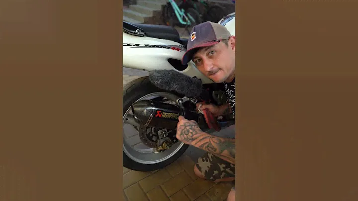 Рабочая наклейка Акрапович (Working sticker Akrapović) #мото #moto