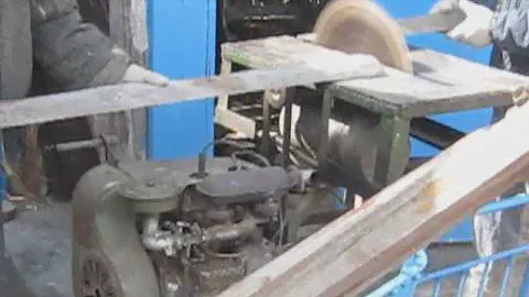 бензопила из двигателя зид