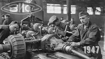 "ЗИС 5 В. Сборочный процесс на автомобильном заводе им. Сталина". (1947 год)