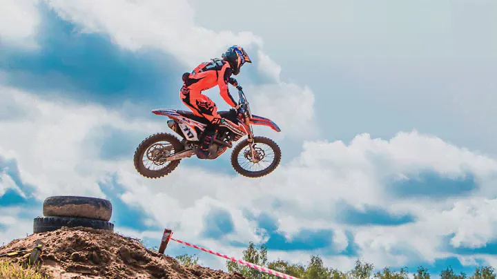 ЛУЧШИЙ заезд в ФИНАЛЕ Чемпионата Росии покатушки Motocross championship of Russia